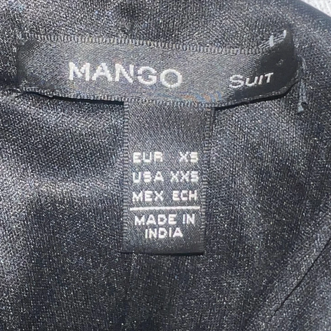 Svart/glittrig festklänning  - 93