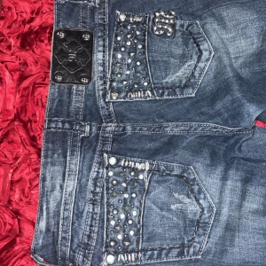 Miss me jeans - Några gånger använda det står storlek 27 men passar S