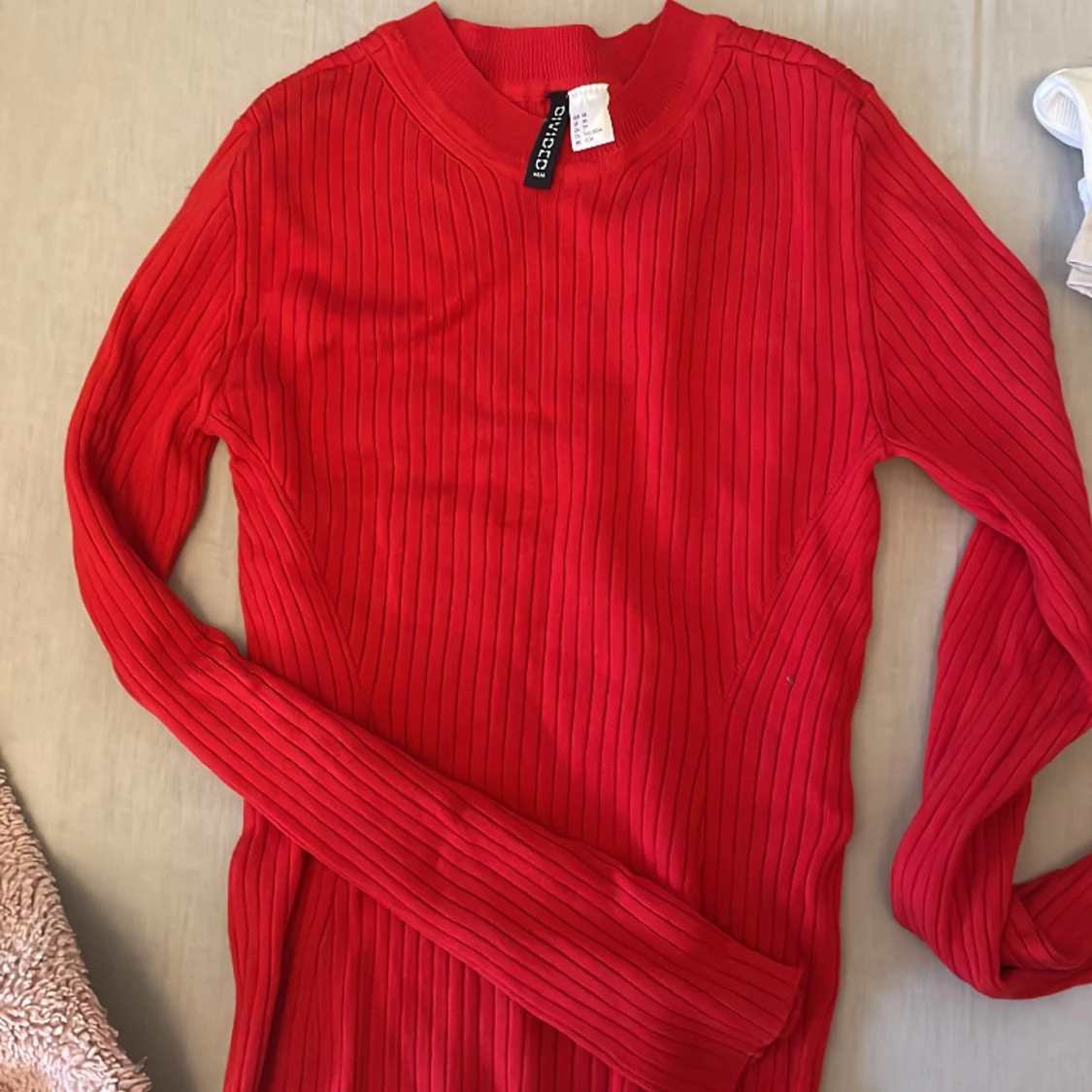 Röd långärmad tröja - 90