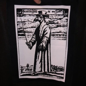 Back Patch  - Till jacka Handgjord köpt på etsy Aldrig använd blev fel storlek Ca 26x20cm