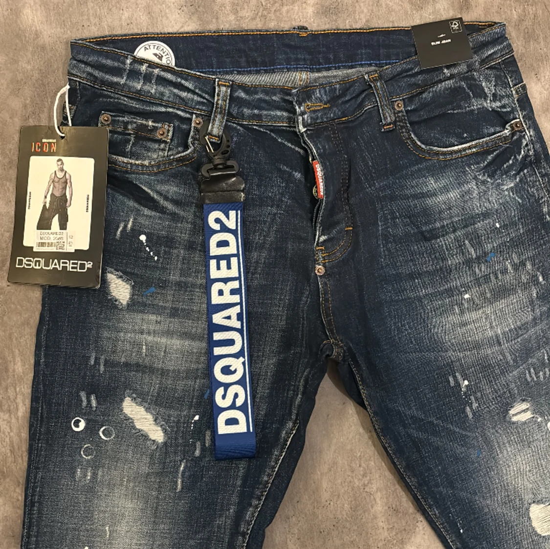 Dsquard byxor helt nya - 90