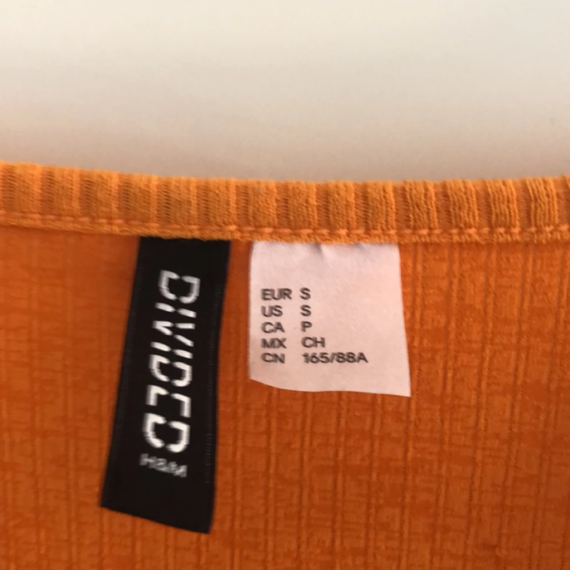 Säljer denna kofta, ej använd  - 90