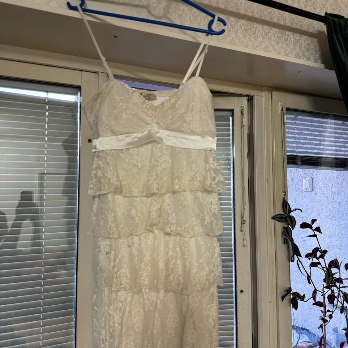 Miniklänning med spets  - 90