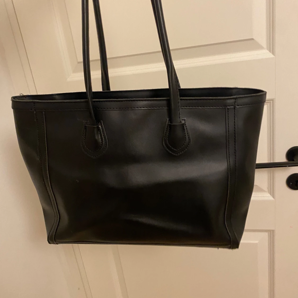 Handväska- svart - 90