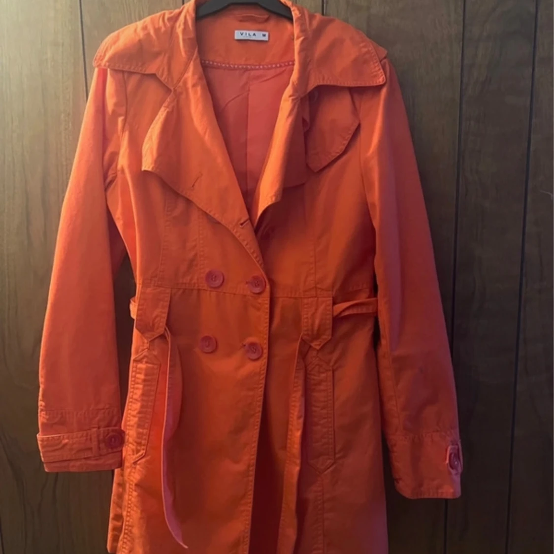 VILA Orange Trenchcoat - 90