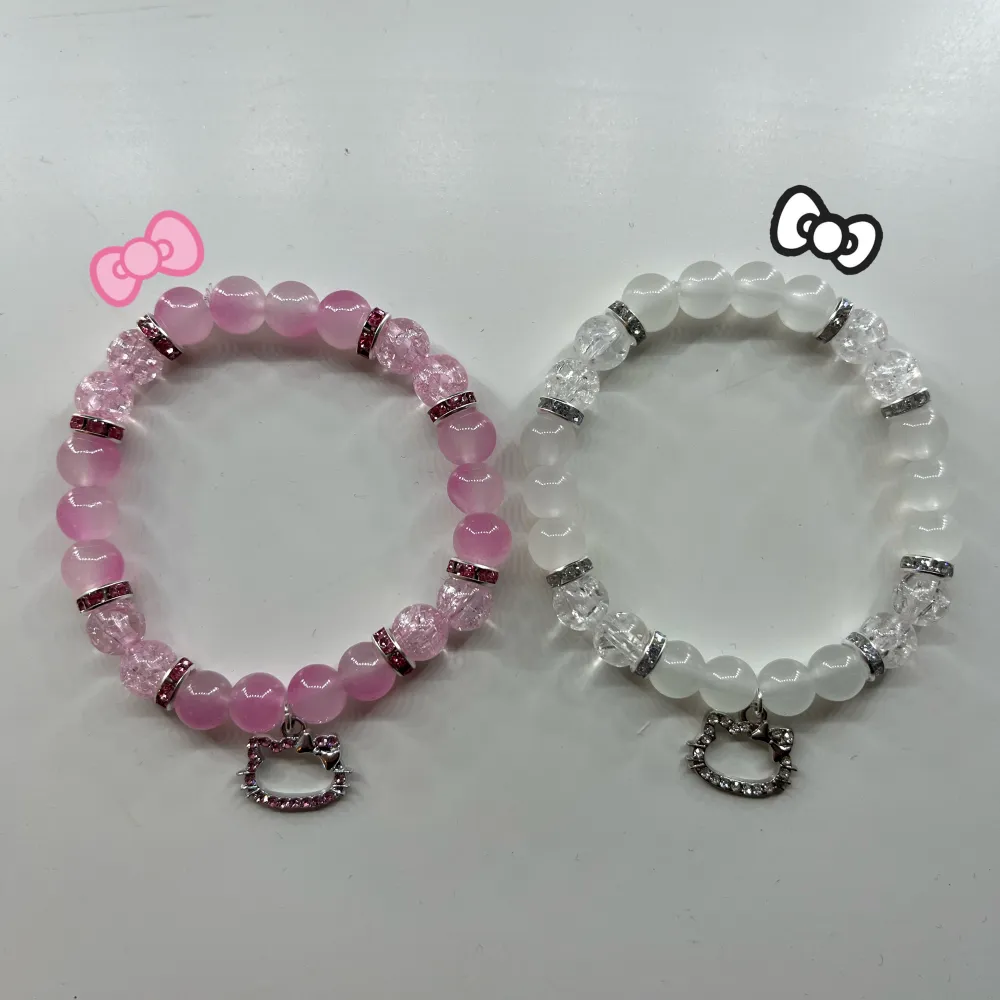 ✧༺♥༻✧ Rosa: 59kr, Vit: 49kr. Accessoarer.