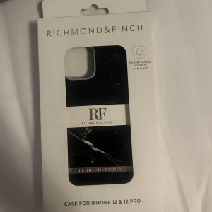 Richmond and finch skal - Till iPhone 12 och 12 PRO. Helt nytt, inte öppnad