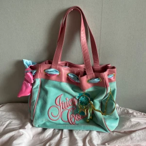 Väska - Publicerar igen