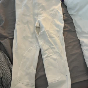 Ridbyxor  - Aldrig använt 🩷 passar s/m/l 