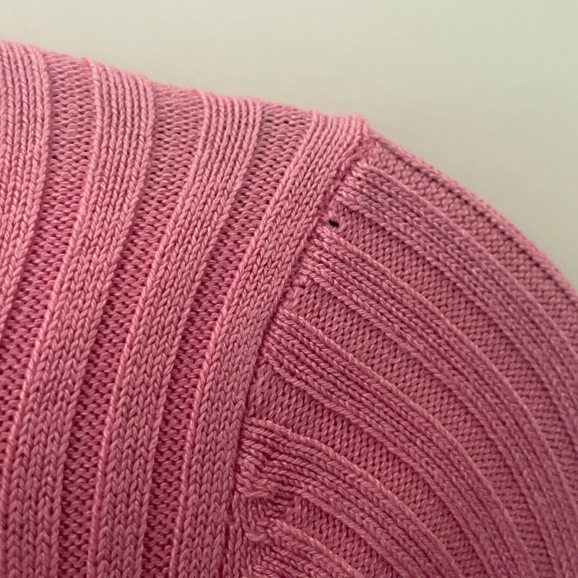 Rosa stickad topp - 90