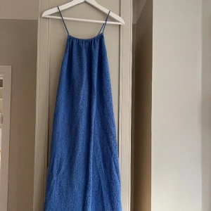 Lång klänning arket - Mycket fint skick, älskar denna