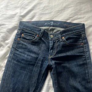 7 for all mankind jeans - Säljer pgr att de är lite för stora på mig tyvärr. Ordinarie pris är runt 2000/1500kr. Priset kan diskuteras. 