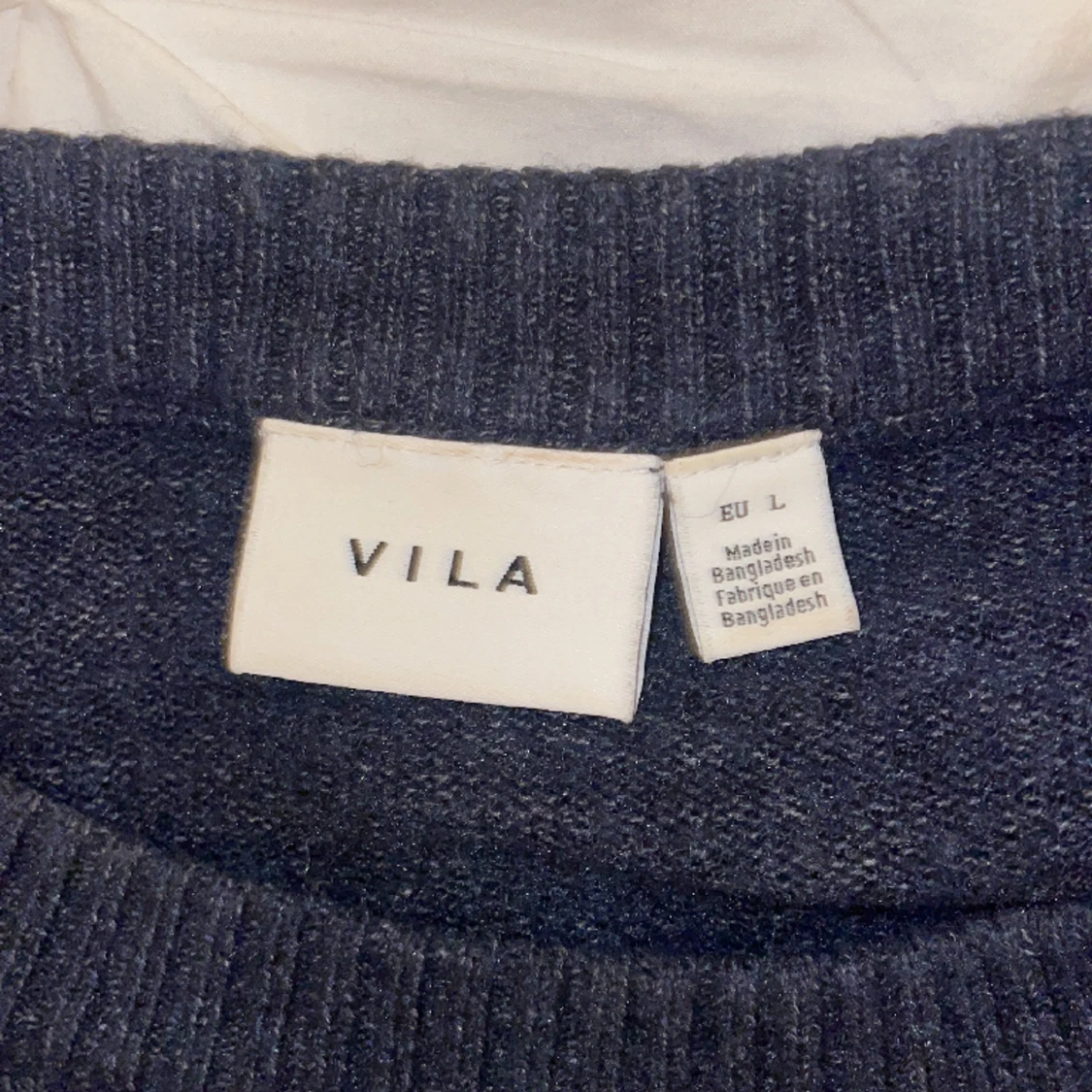 Marinblå stickad tröja - 91