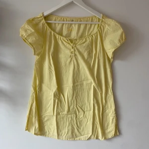 Gul söt topp - Gul söt topp