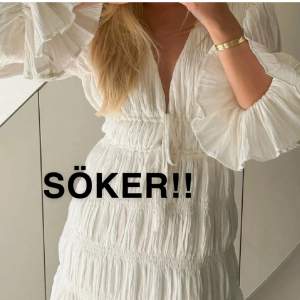 SÖKER!! denna klänning från nakd i strl 36, hör gärna av er om ni har denna klänning och kan tänka er sälja den! Betalar bra!! 💓