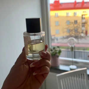 Very Cherry Essnce - 60% kvar i flaskan