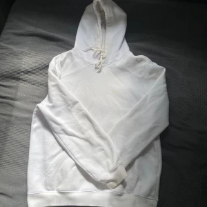 Hoodie - Hoodie ifrån H&M, storlek S. 