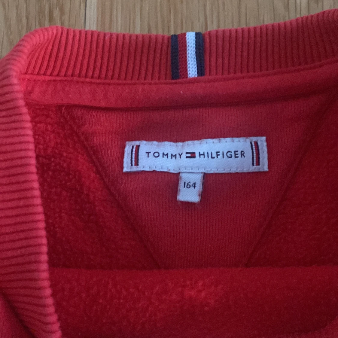 Tommy Hilfiger tröja  - 90