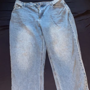 Baggy jeans - Säljer då jag rensar min gaderob🥰