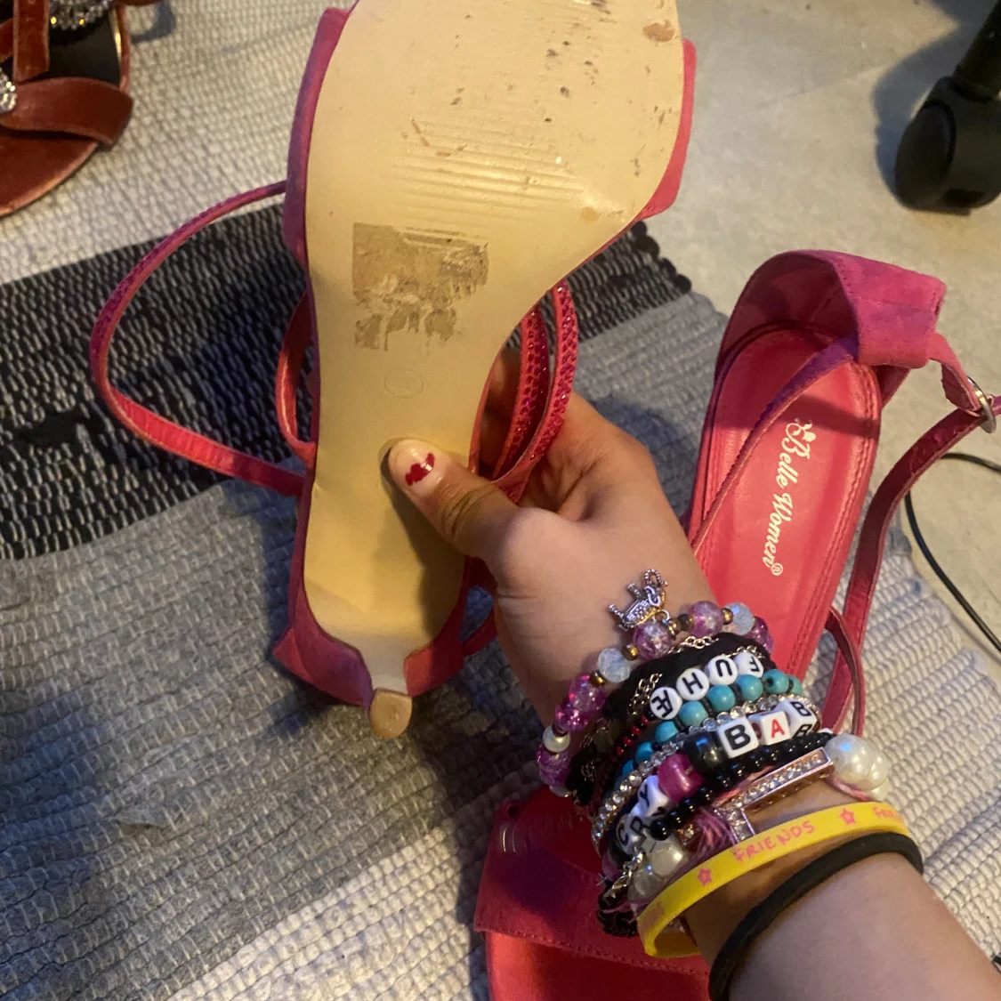 Rosa klackskor  - 91