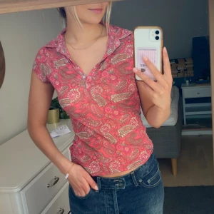 Mesh blus - Superfin kortärmad blus i meshtyg💞