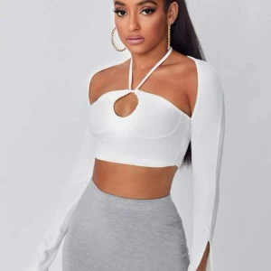 Topp - Säljer den här toppen som har använts en gång 💞