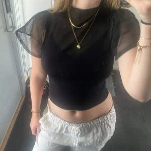 Festtröja  - Jättesnygg fest tröja!