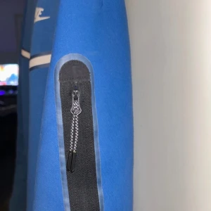  Nike tech fleece  - Storlek s, använd fåtal gånger väldigt bra skick 