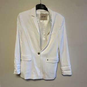 Oversize kavaj  - Vit fin kavaj i bra skick! 