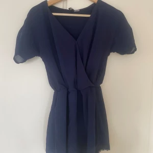 Playsuit - Jätte härlig och luftig playsuit 