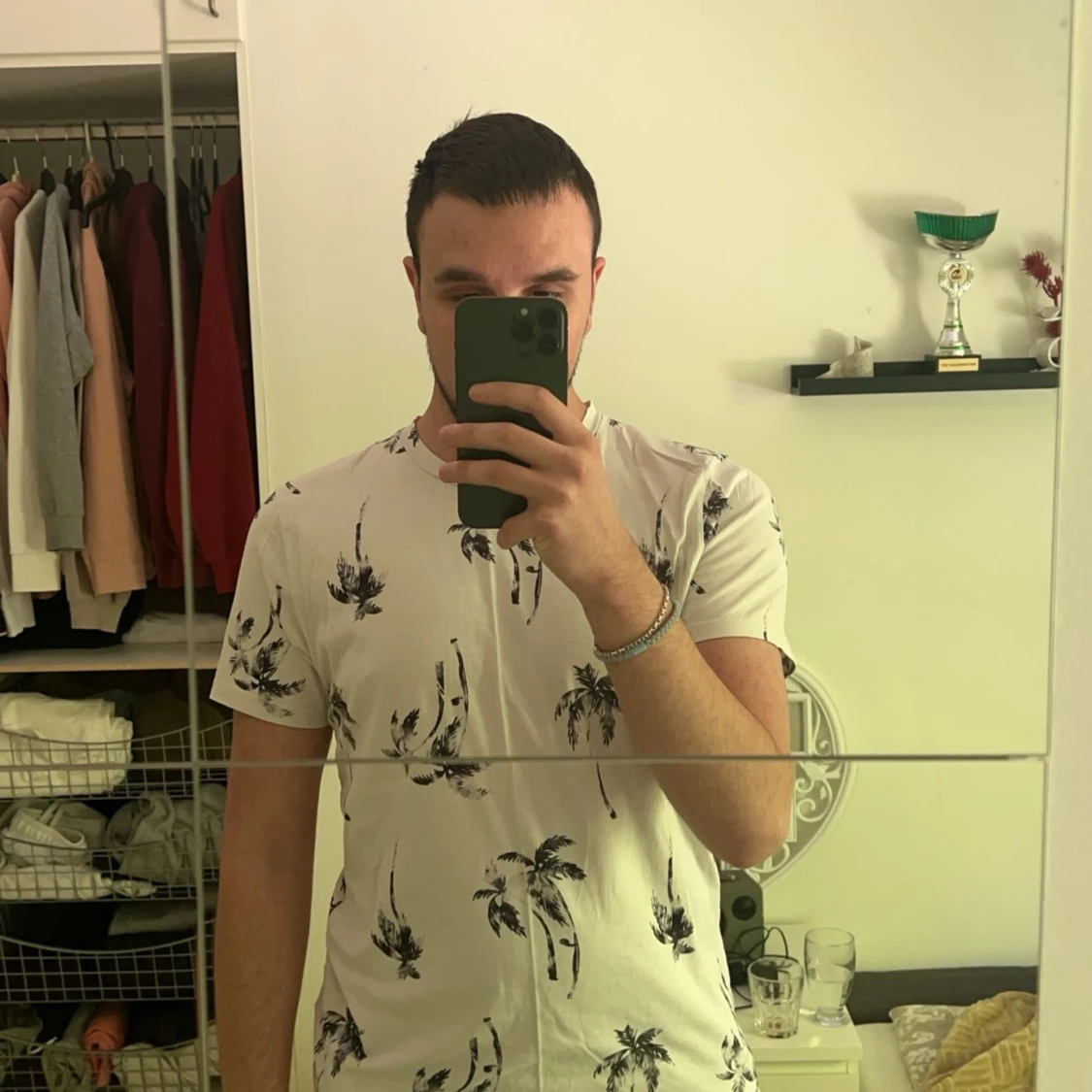 Blommig T-shirt  - 90