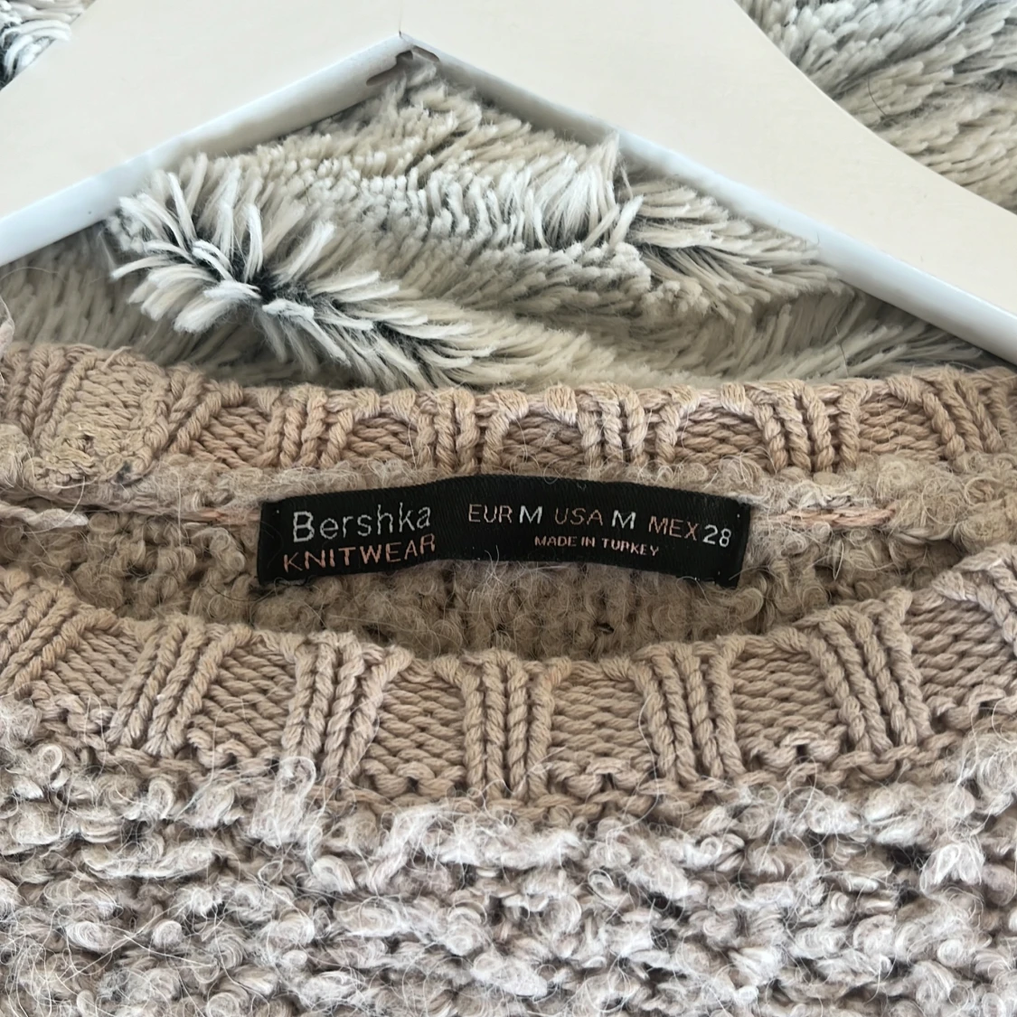 Stickad tröja  - 90