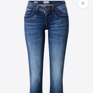 Säljer mina mörkblåa Ltb jeans då jag aldrig använder dom, använda cirka 2 gånger så är väldigt bra skick💗