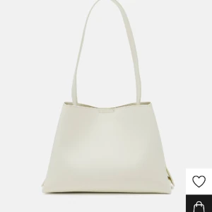 Väska arket liknande  - Väska från zalando som är likande arket väskorna! Helt ny🤍