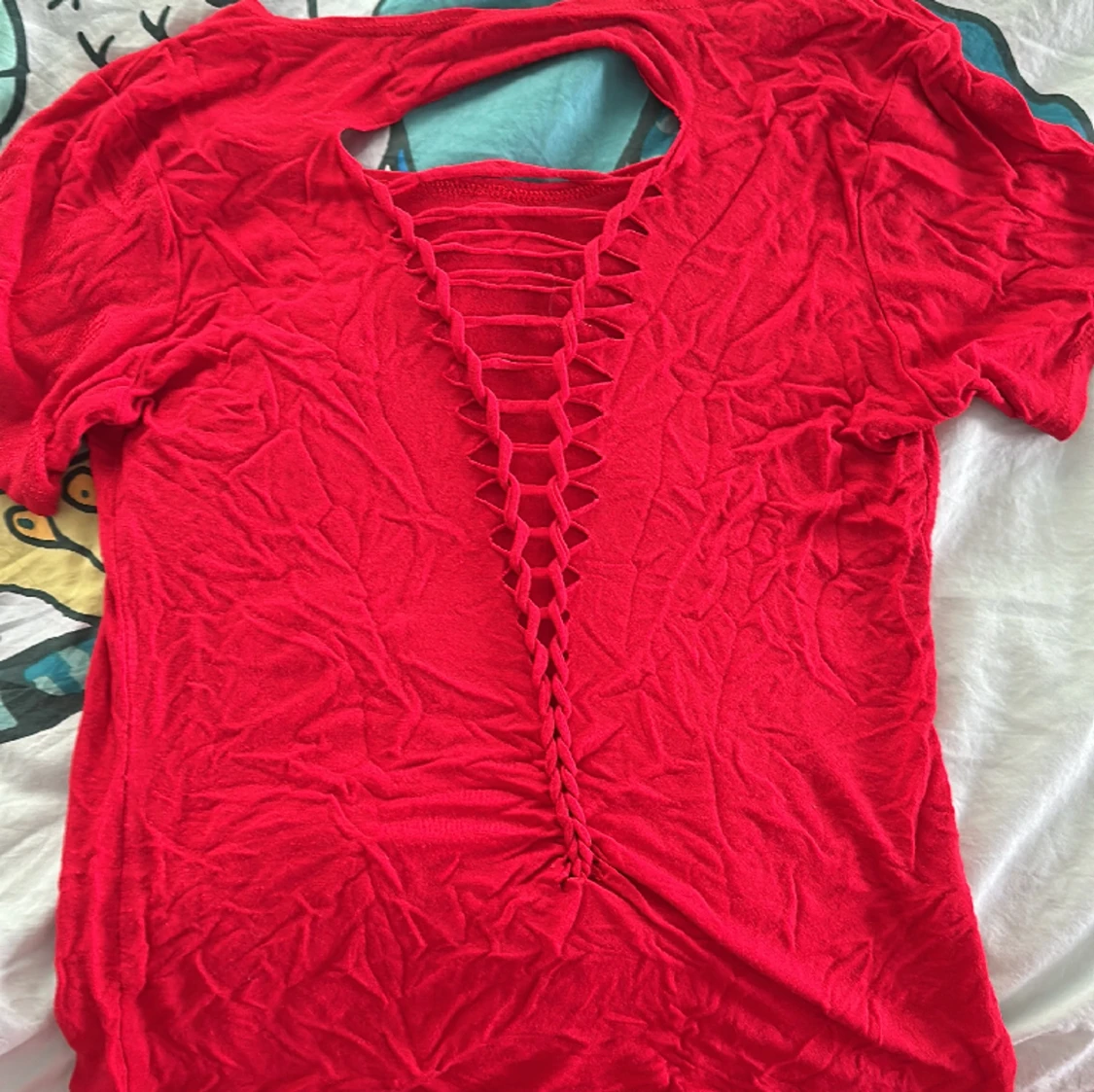 Croppad röd tröja  - 91