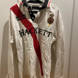 Hacket långärmad piké  - Långärmad piké eller tunn tröja från kända märket hacket . Grym kvalitet fint tyg och broderier storlek L 