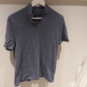 Riley piké - Säljer en jätte snygg piké från riley Är bra skick skulle behövas en strykning då den har legat i garderoben