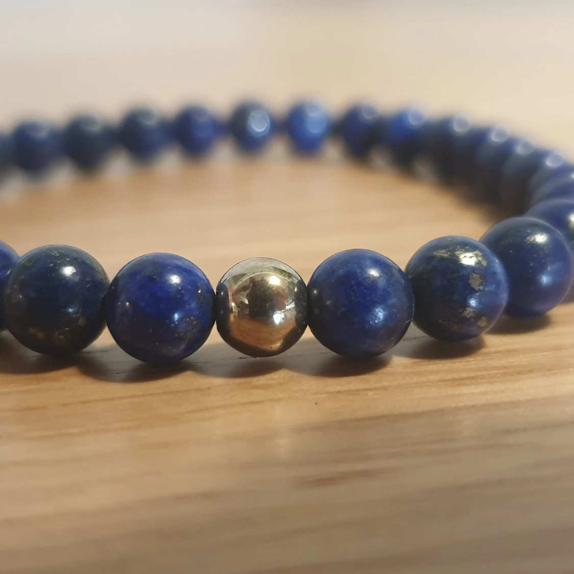 Blvckout beaded armband