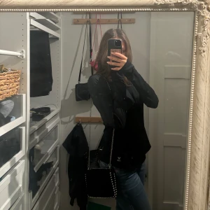 Populär zara väska - Säljs tyvärr inte längre men väldigt fin och används inte va mig