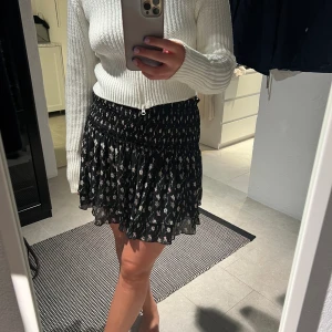 Kjol - Så fin kjol till sommaren!!!!