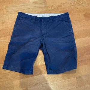 Shorts från Dobber - Stilrena shorts. Najs till sommaren. Riktigt snygga och sköna.