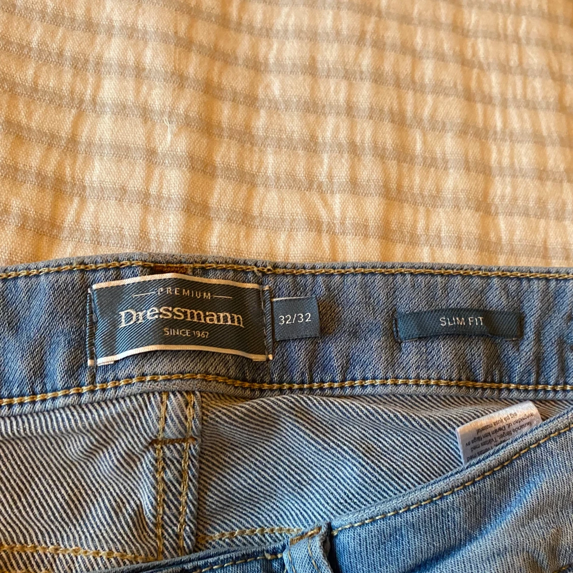 Straight fit ljusa jeans - 91