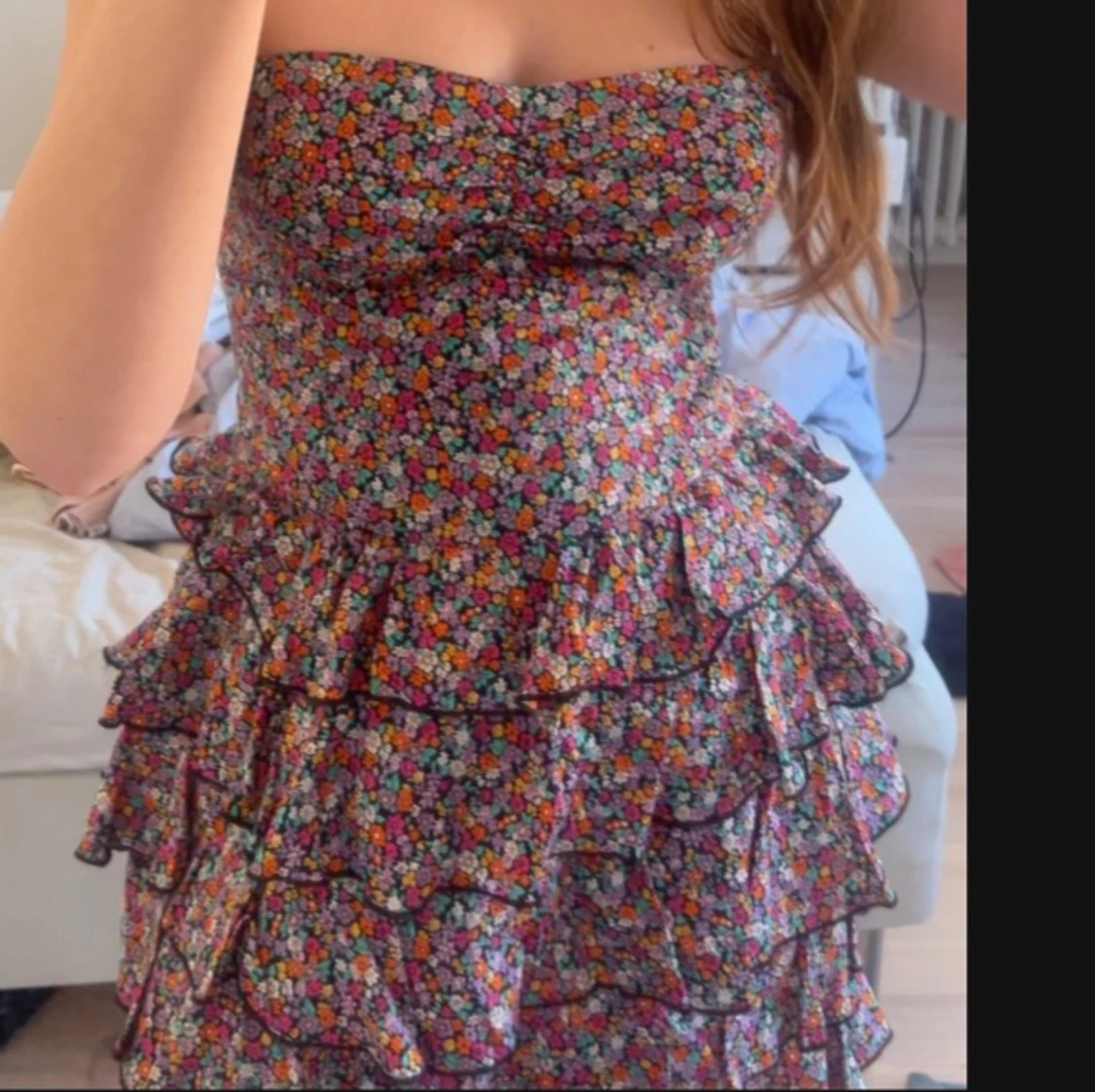 Bandeau volang klänning - 90