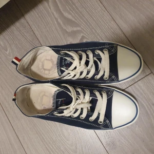 Polo skor - Polo skor på en riktig bra skick! Nummer 42 dom är nästan oanvända.