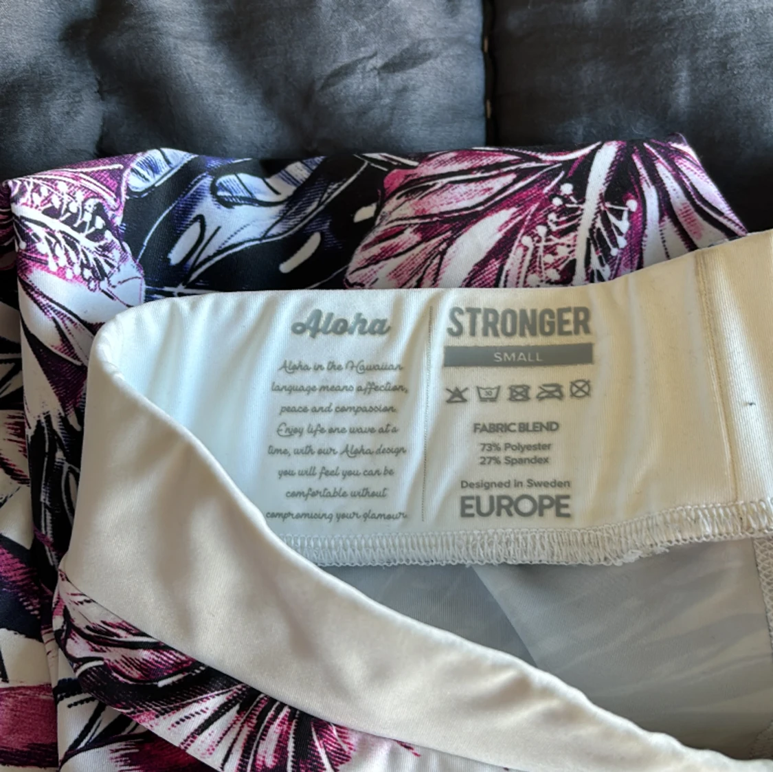 Aloha tights från Stronger! - 90