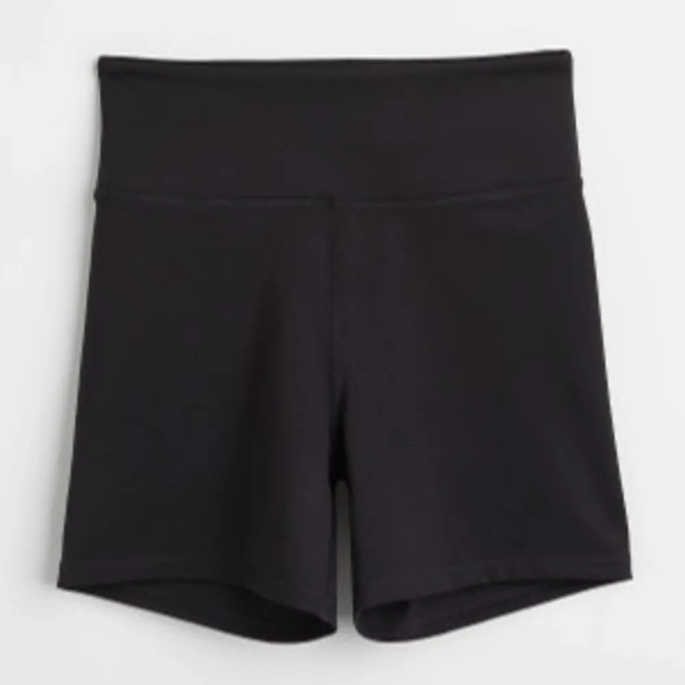 Bikershorts/cycklelbyxor från HM aldrig använda storlek XS. Shorts.