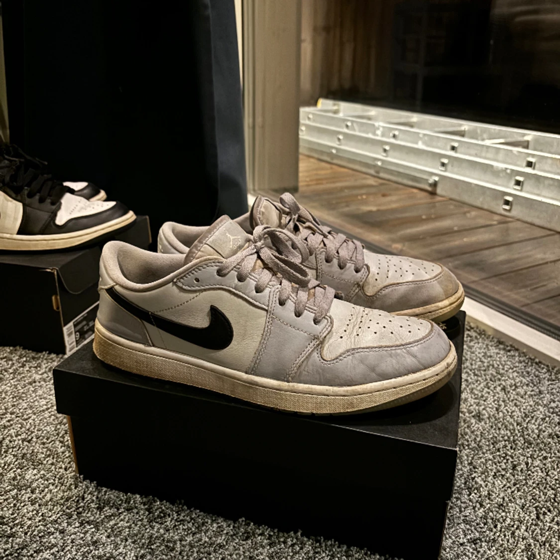Air Jordan 1 low Wolf grey 43