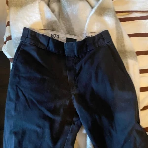Dickies 874 - Inga defekter men väl använda. 
