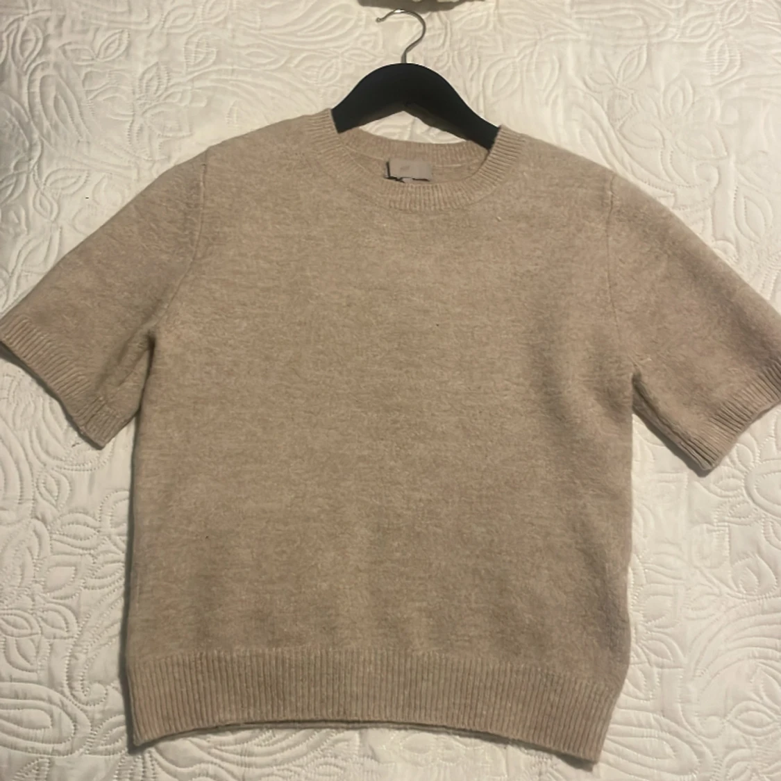 Stickad t-shirt - 90