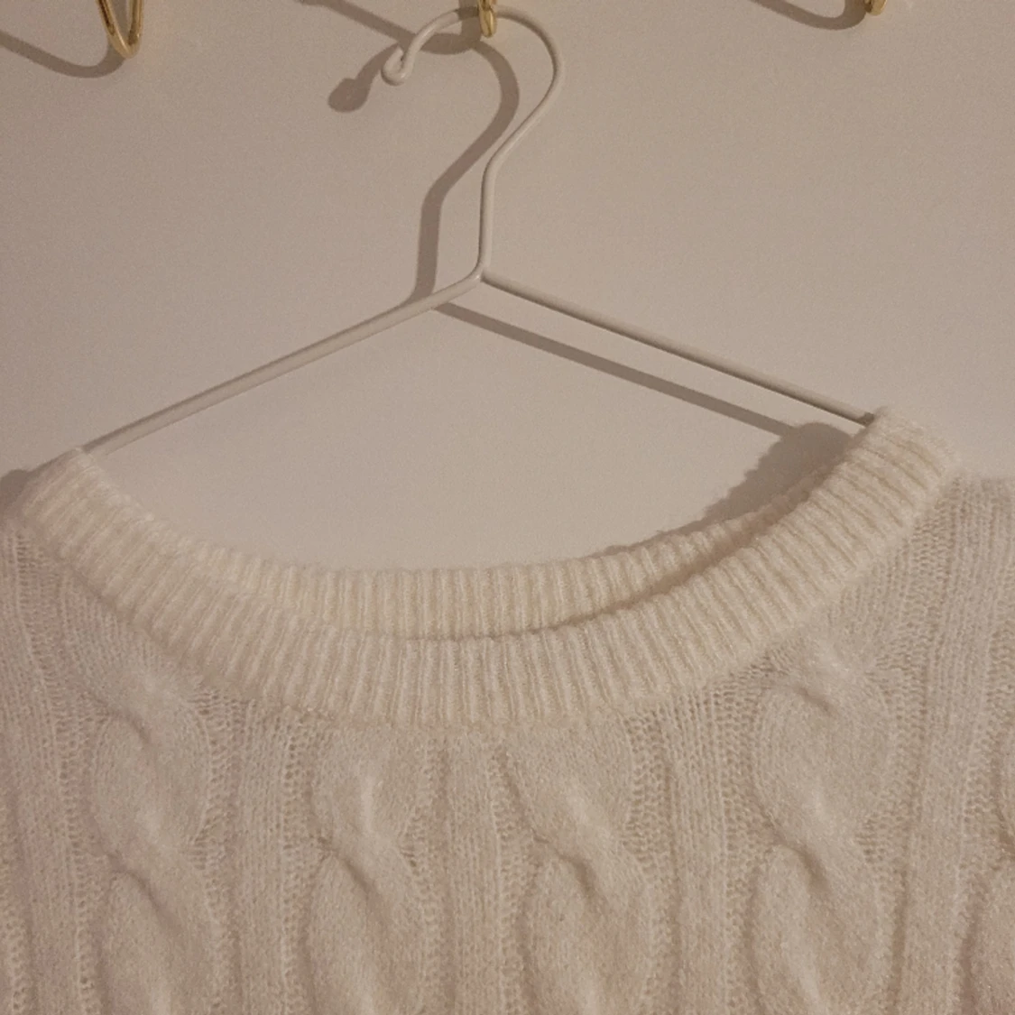 Stickad tröja, strl M - 91